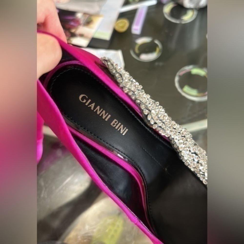Gianni Bini Crystino Satin Sequin Pink Heel - Picture 15 of 16